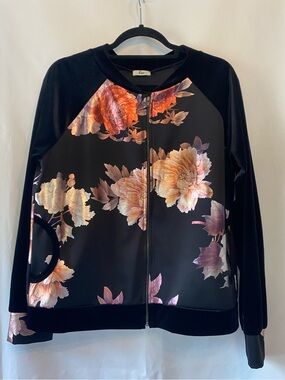 Women's Dark Cottagecore Velvet Iridescent  Large Scale Floral Bomber Jacket MD